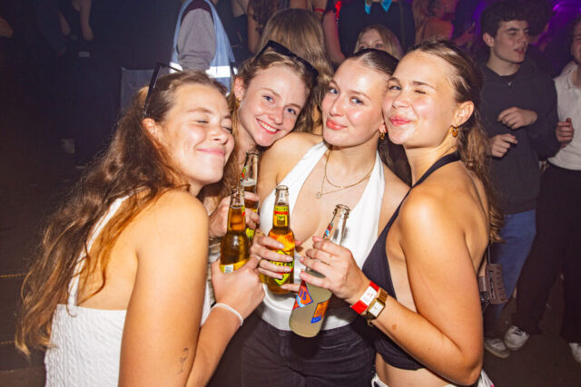 Campuznight-186